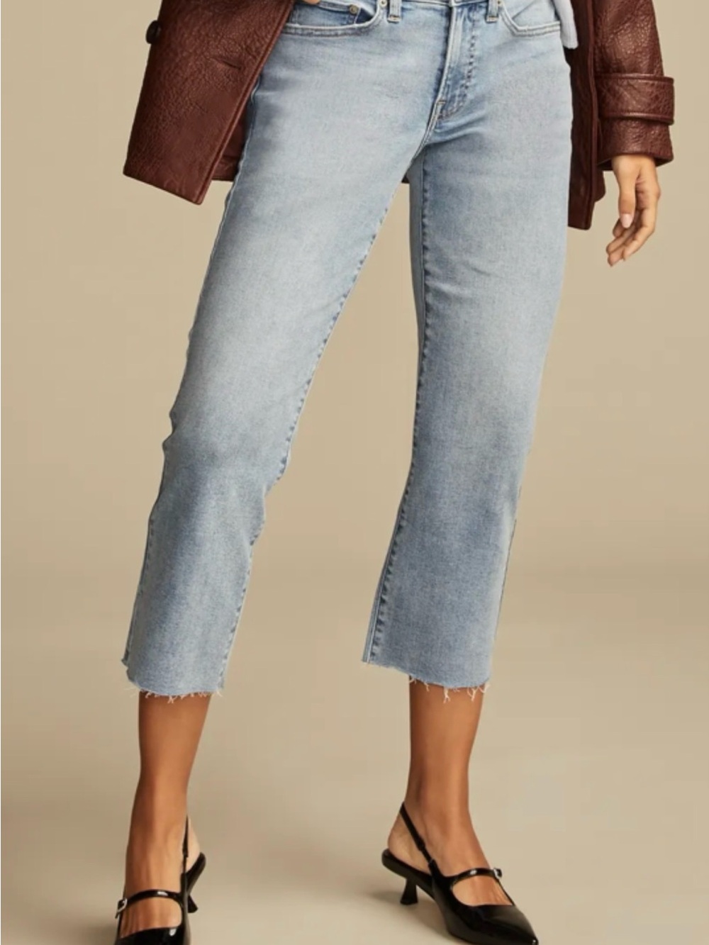 Lucky Brand Light Blue SWEET Cropped Straight Jeans size 8 - 29 excellent